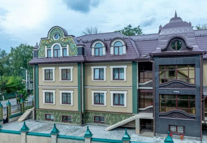 БАРСКИЕ ПОЛАТИ