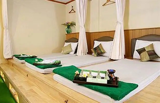 WALL STREET INN