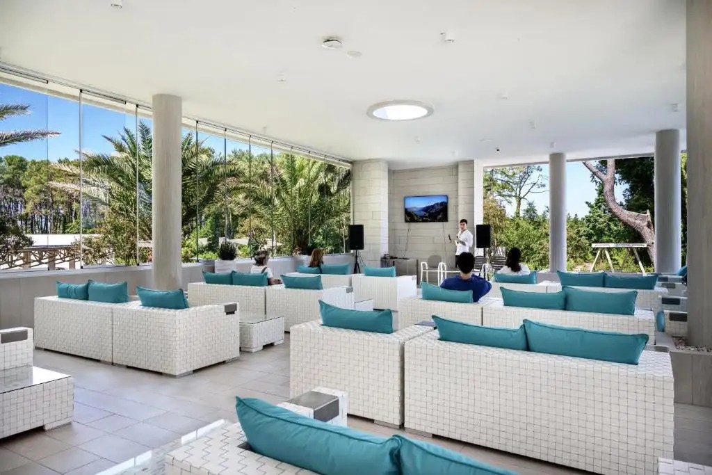 MAGNIKA RESORT