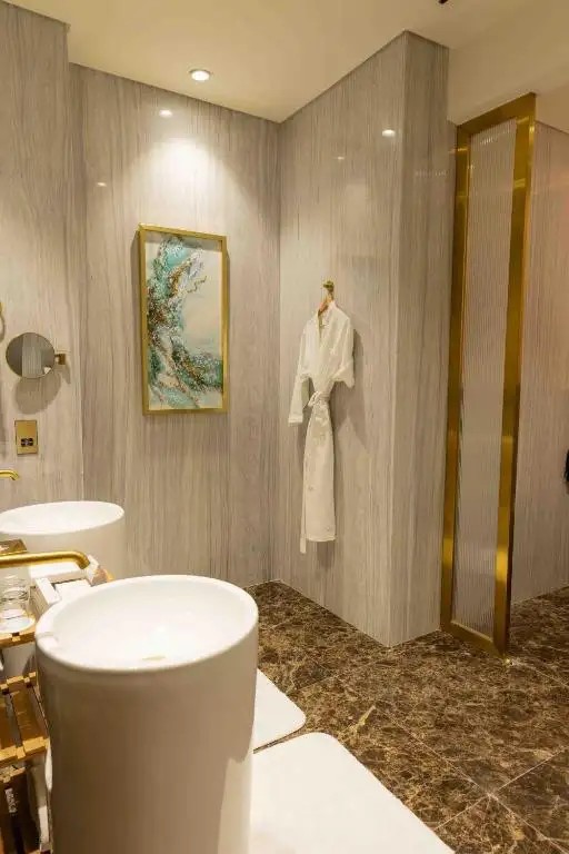 VOCO DUBAI NICE THE HEART OF EUROPE