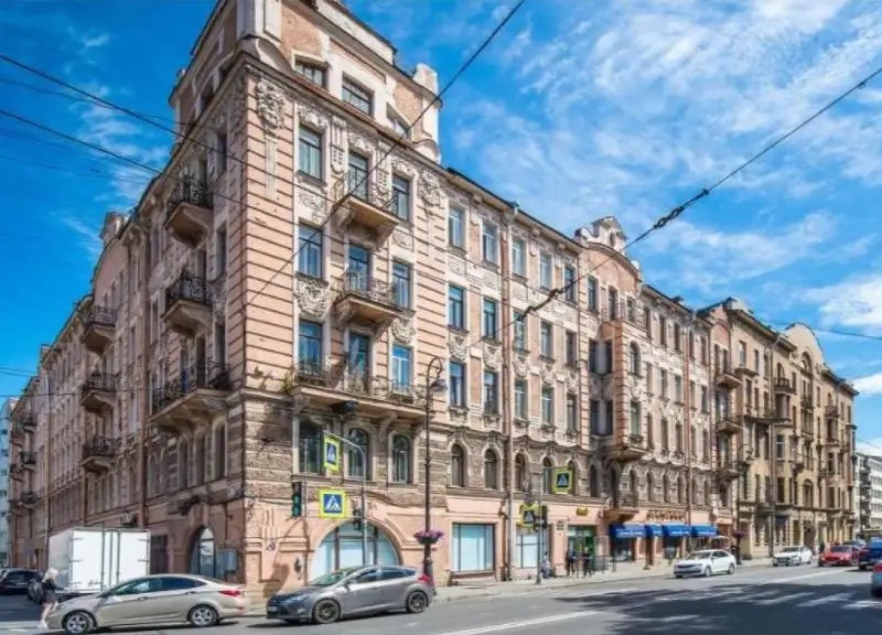 САМСОНОВ НА КАМЕННООСТРОВСКОМ ПРОСПЕКТЕ