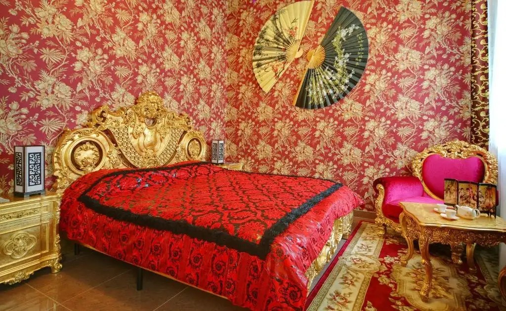 ZODIAK HOTEL (ЗОДИАК)