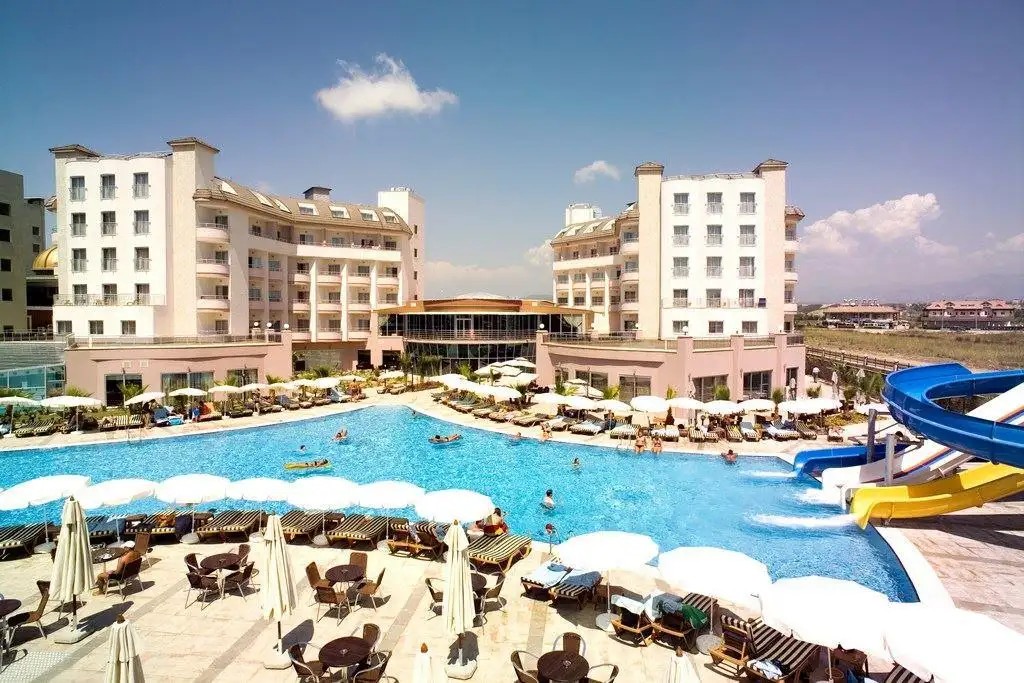 LILYUM HOTEL RESORT & SPA