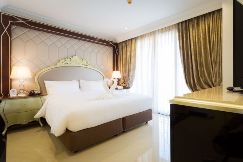 2 bedroom suite