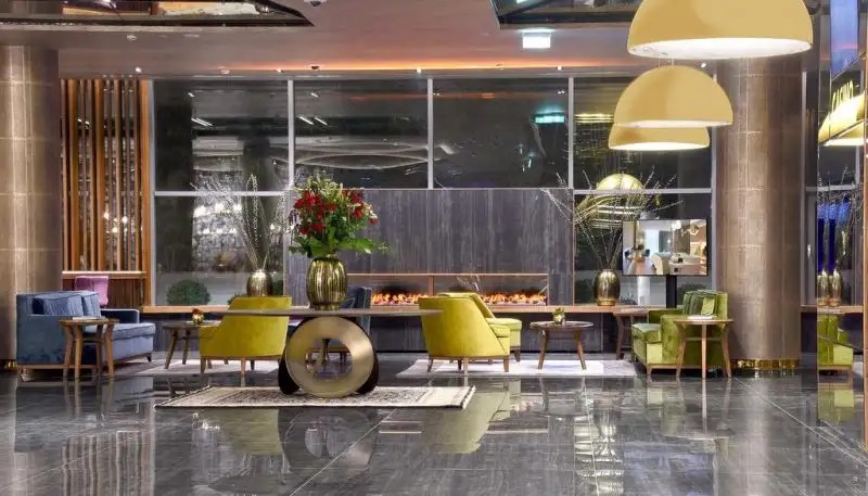 MAESTRAL RESORT & CASINO