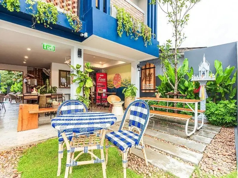 OYO 422 JANE HOMESTAY AND RESORT