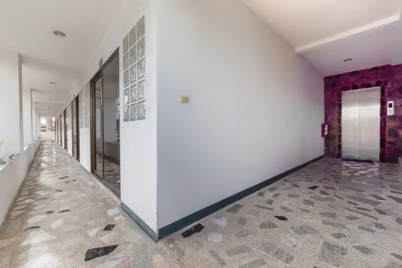 OYO 75316 CAPITAL RESIDENCE