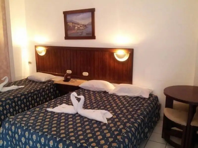 ZAK INN