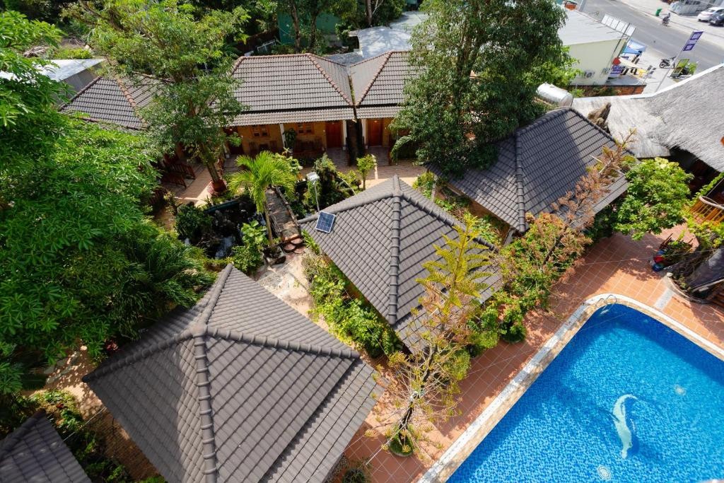 DUY NGOC RESORT