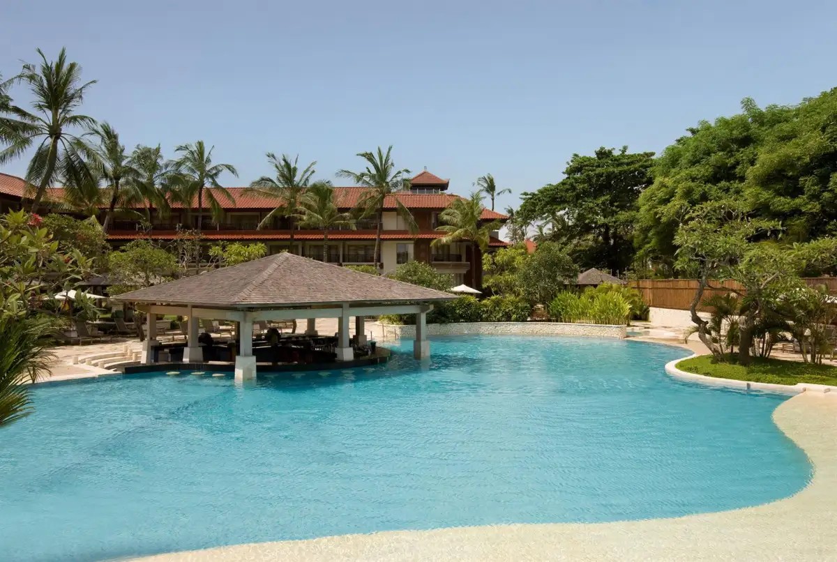 HOLIDAY INN RESORT BARUNA BALI