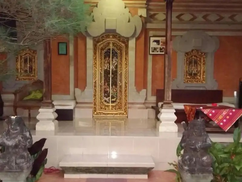 DESAK PUTU PUTERA HOMESTAY