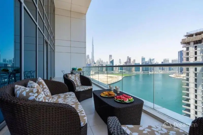 DREAM INN APARTMENTS WEST WHARF