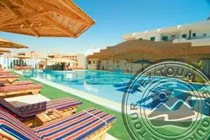 AMIRA HOTEL