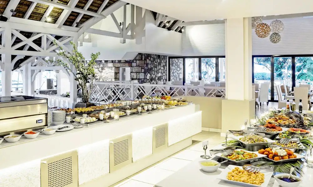 RADISSON BLU AZURI RESORT & SPA (EX. HAUTE RIVE)