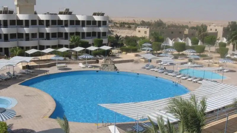 DESERT INN