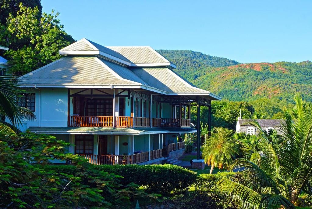 L ARCHIPEL HOTEL