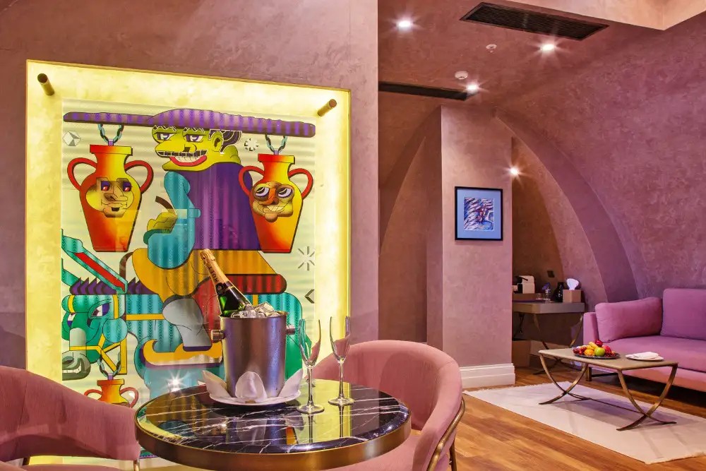 ART GALLERY BOUTIQUE HOTEL