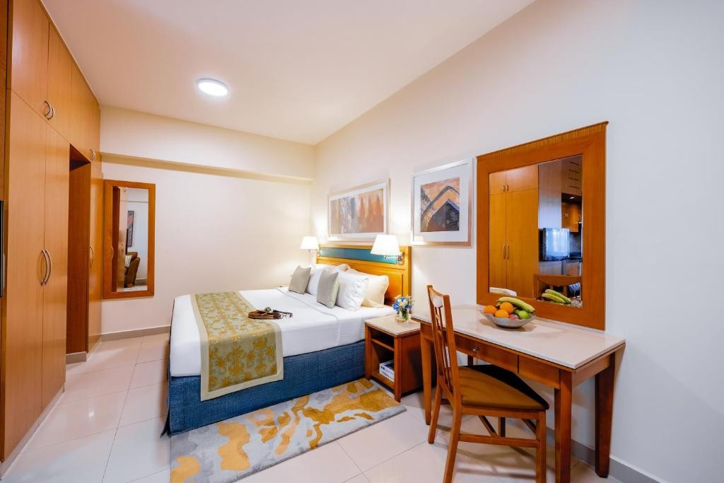 GOLDEN SANDS 3 HOTEL APARTMENTS