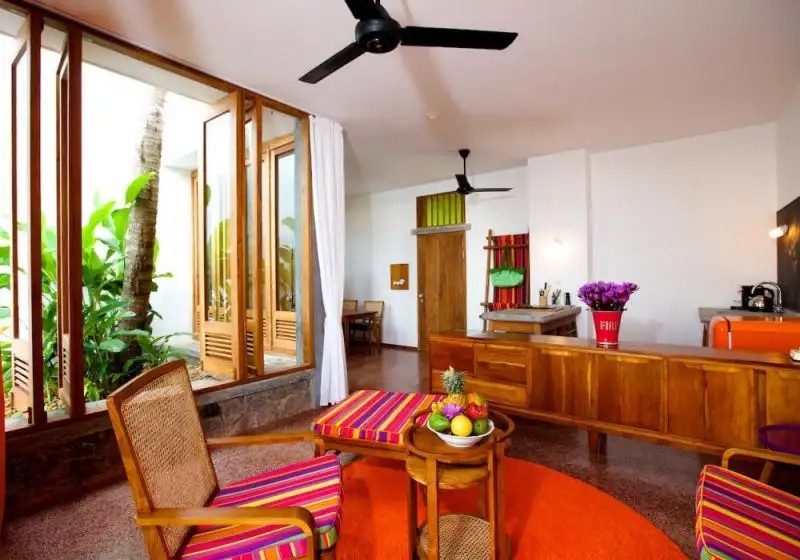 UNDERNEATH THE MANGO TREE SPA