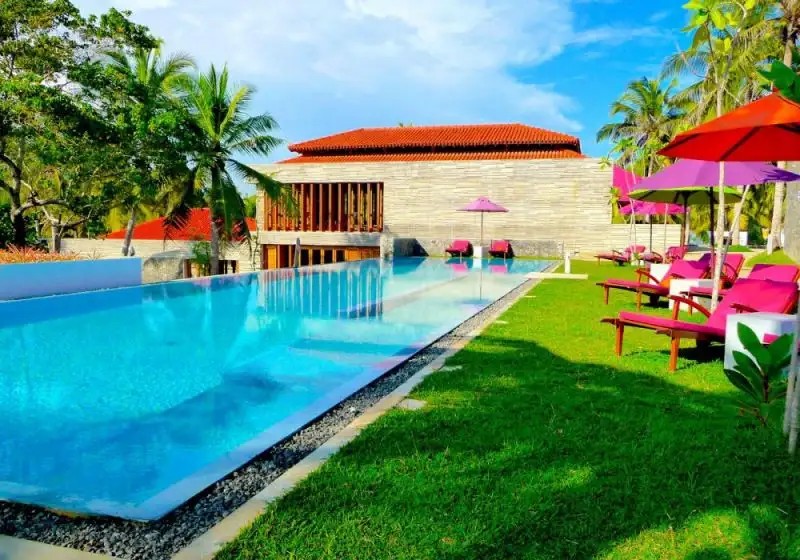 UNDERNEATH THE MANGO TREE SPA