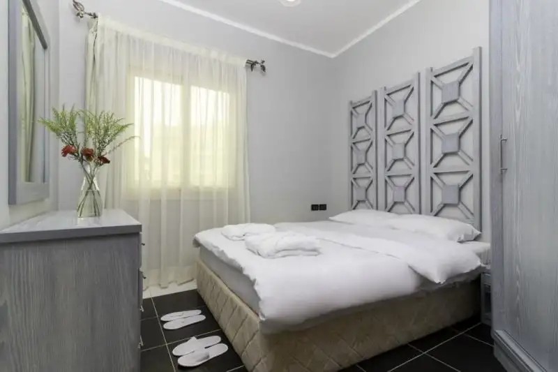 ROYAL BEACH RESORT