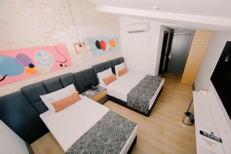 deluxe comfort with balcony