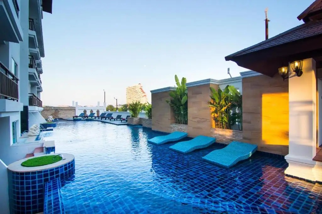 ROYAL HERITAGE PAVILION JOMTIEN HOTEL