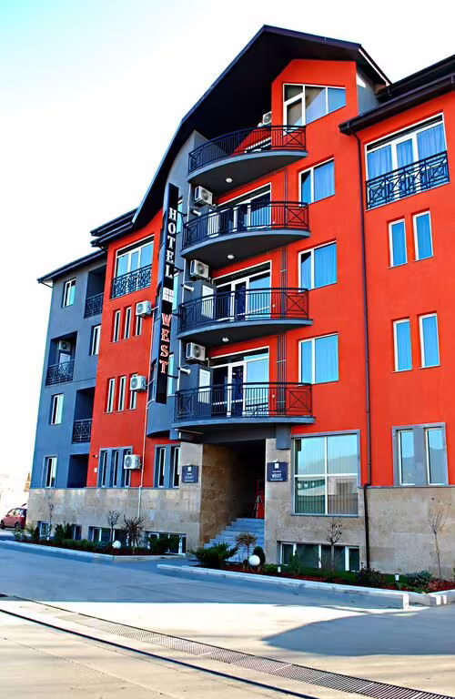 WEST HOTEL
