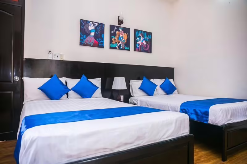 BLUE STAR HOTEL