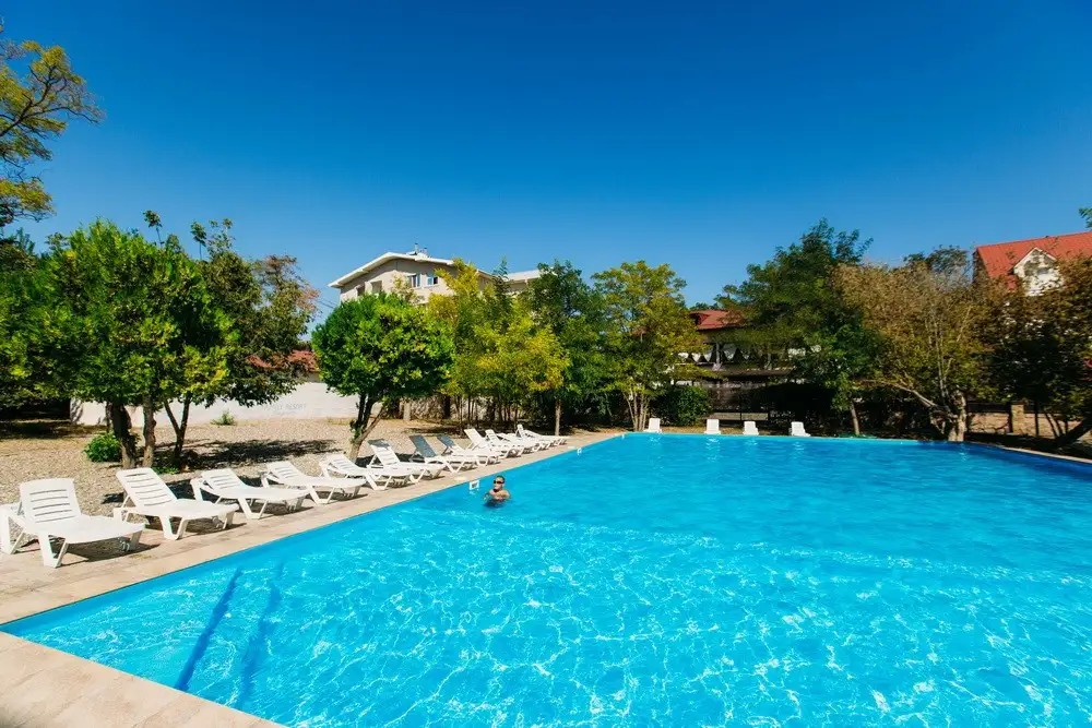 FAMILY RESORT (ФЕМИЛИ РЕЗОРТ)