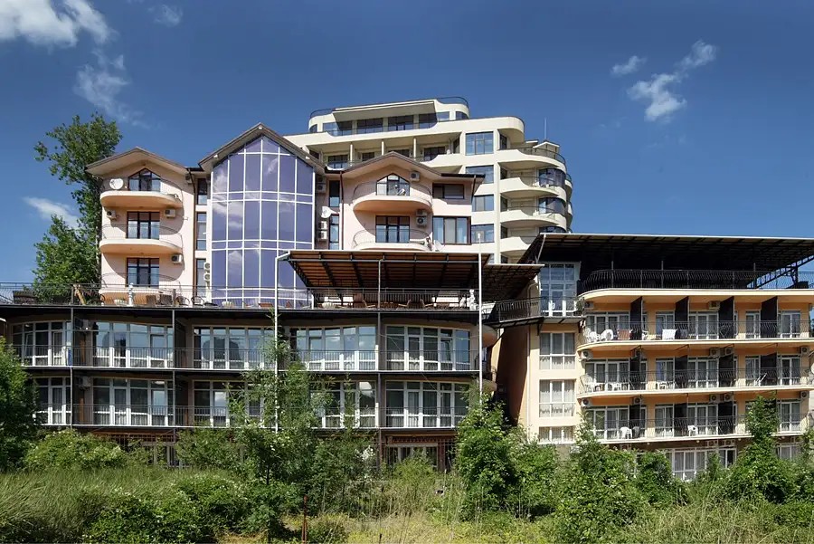 ФЛАМИНГО ПАРТЕНИТ