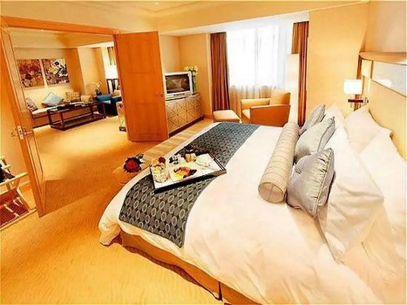 CROWNE PLAZA SHANGHAI FUDAN
