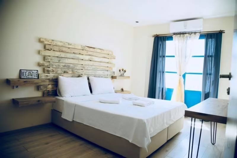 AVLULU KONAK ALACATI