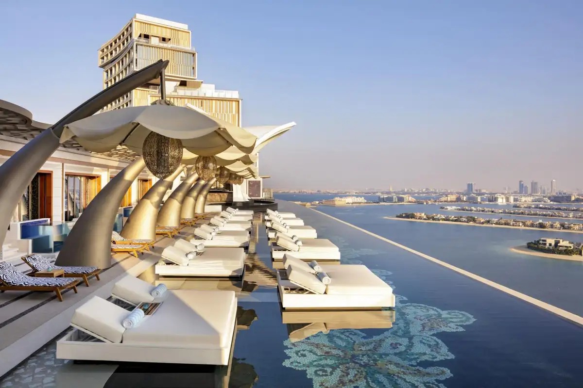 ATLANTIS THE ROYAL