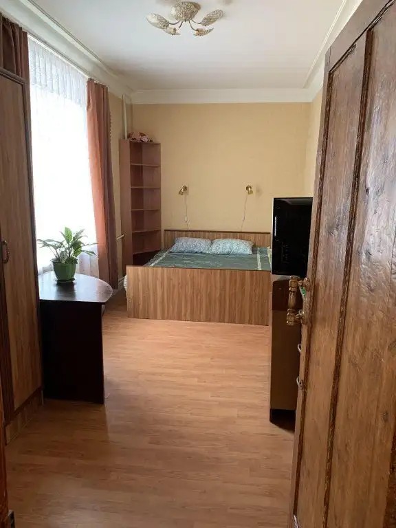 ЧАПАЕВА 18