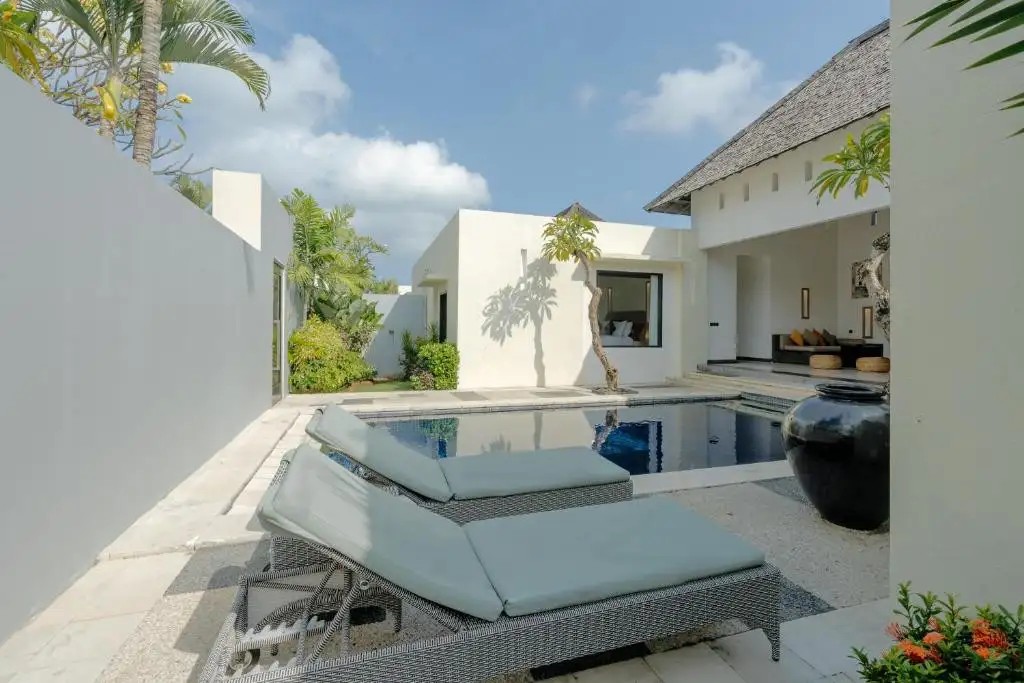 THE SEMINYAK SUITE PRIVATE VILLA