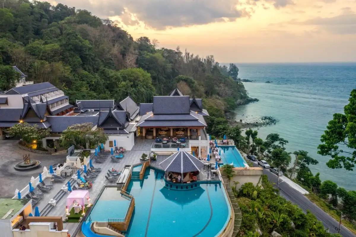 NAMAKA RESORT KAMALA (EX. AQUAMARINE RESORT & VILLA)