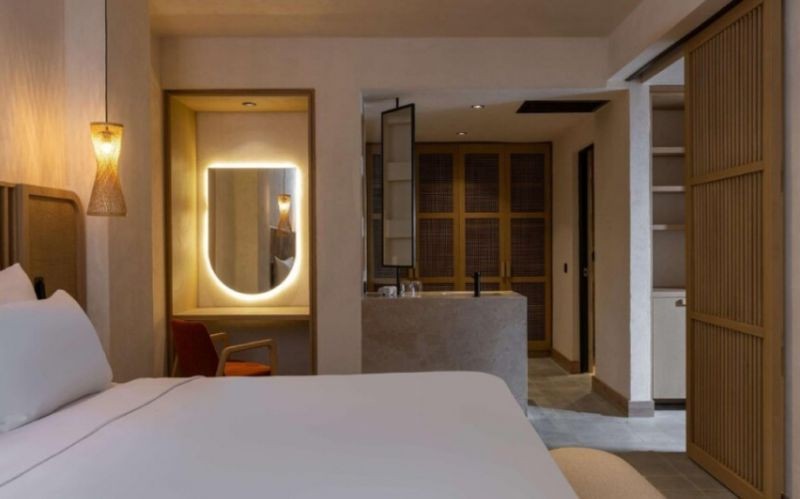 premium suite private pool