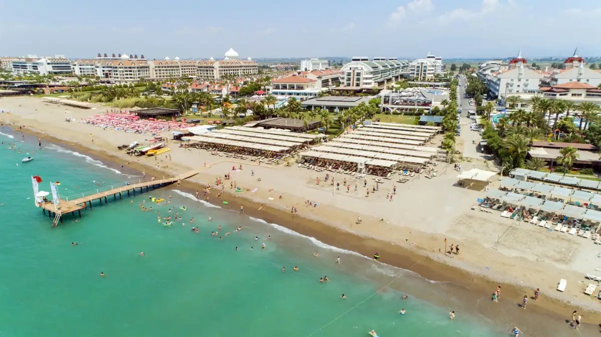 CRYSTAL WATERWORLD PARK RESORT & SPA