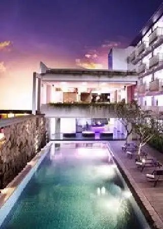 BERRY HOTEL