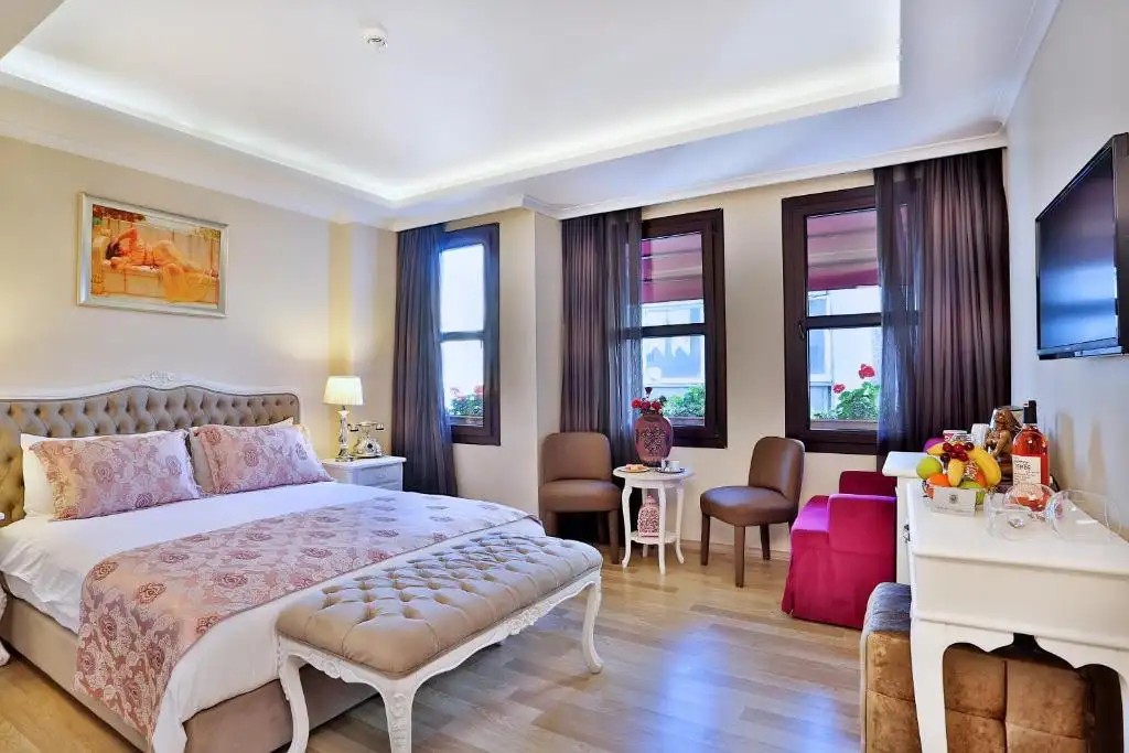 BON HOTEL OLD CITY (EX. BON DESIGN & SUITE)