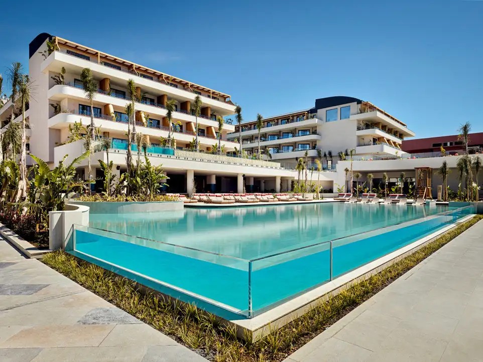 XO CAPE ARNNA CLUB ADULTS ONLY