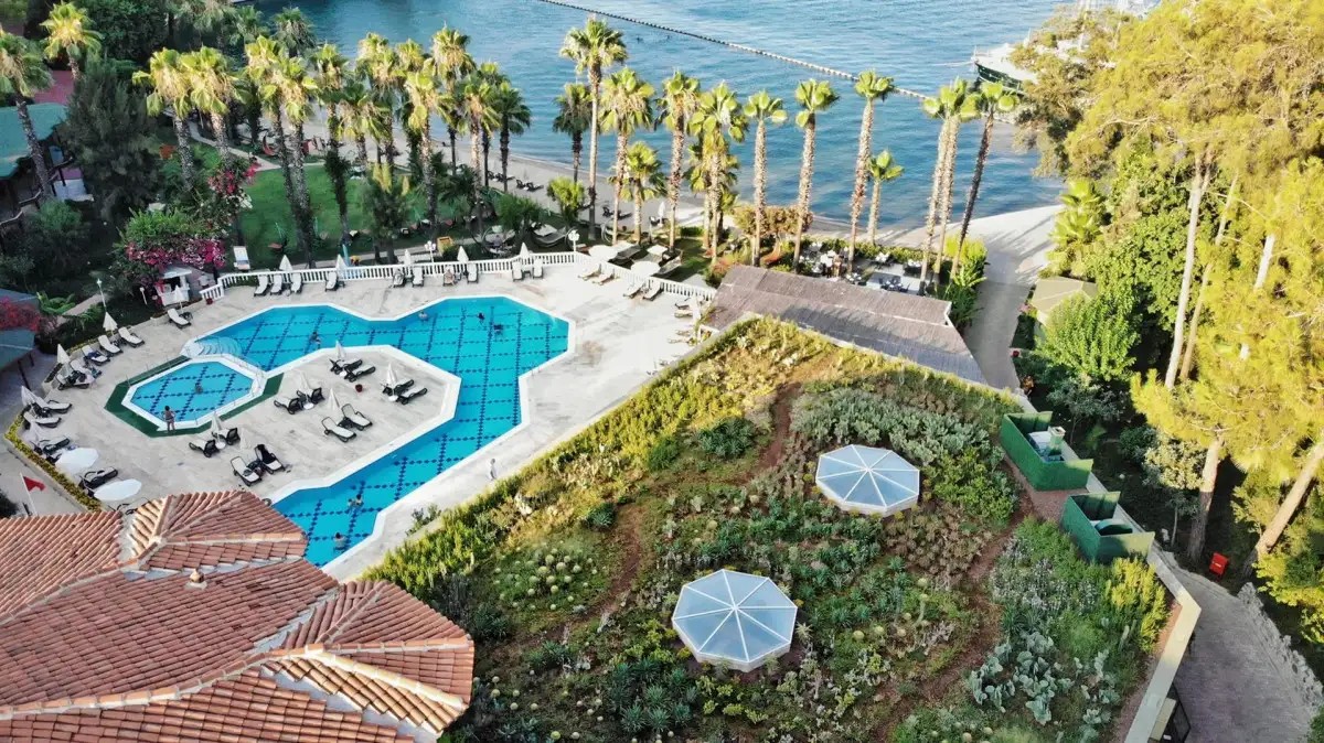 CLUB & HOTEL LETOONIA