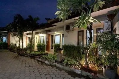 GREEN VILLAS