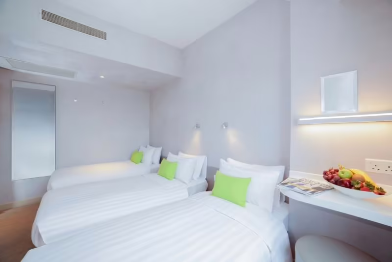 EASE ACCESS HOTEL LAI CHI KOK