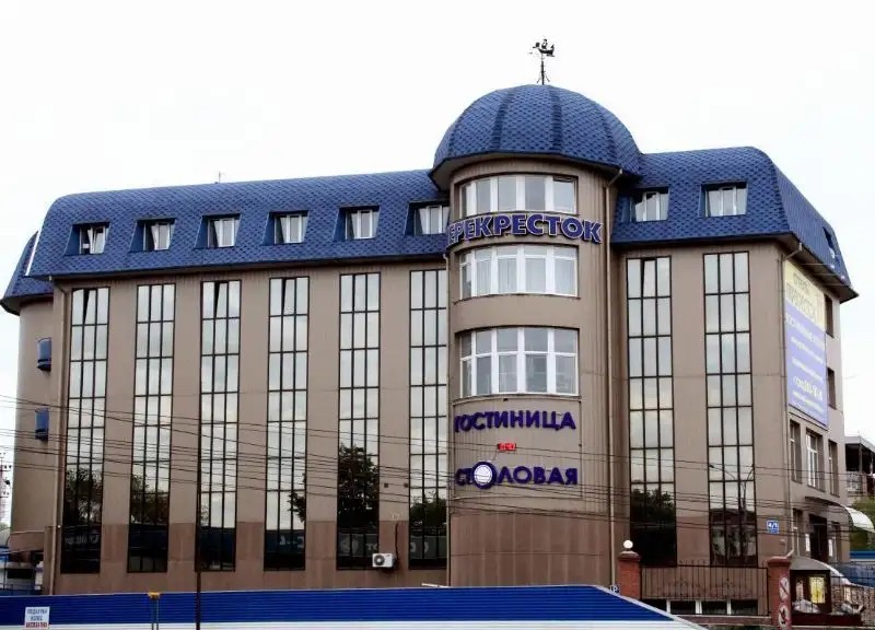 ПЕРЕКРЕСТОК