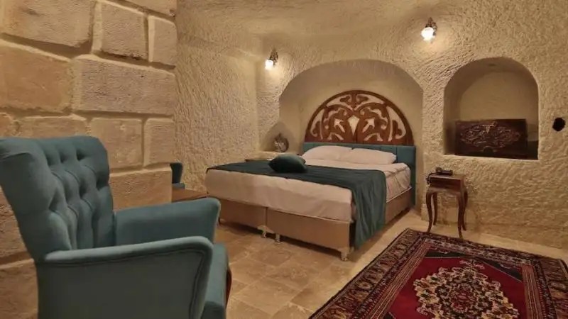MIRACLE CAVE HOTEL