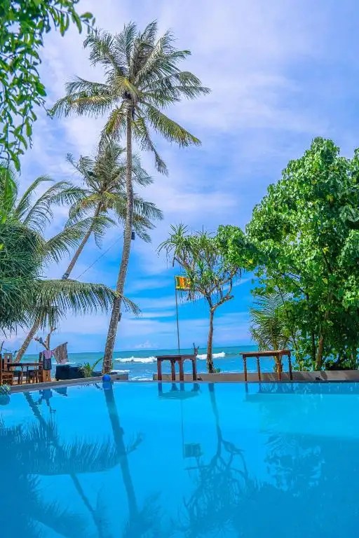 COOL BEACH HOTEL