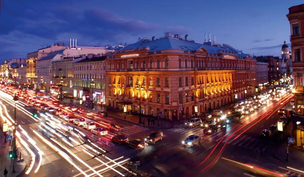 COSMOS SELECTION ST. PETERSBURG NEVSKY ROYAL HOTEL (EX. RADISSON ROYAL)