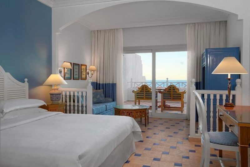 corner suite